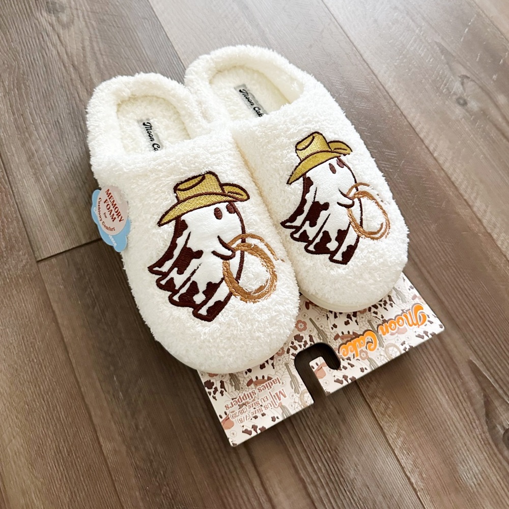NEW Moon Cake Halloween Ghost Cowboy Fuzzy Slippers